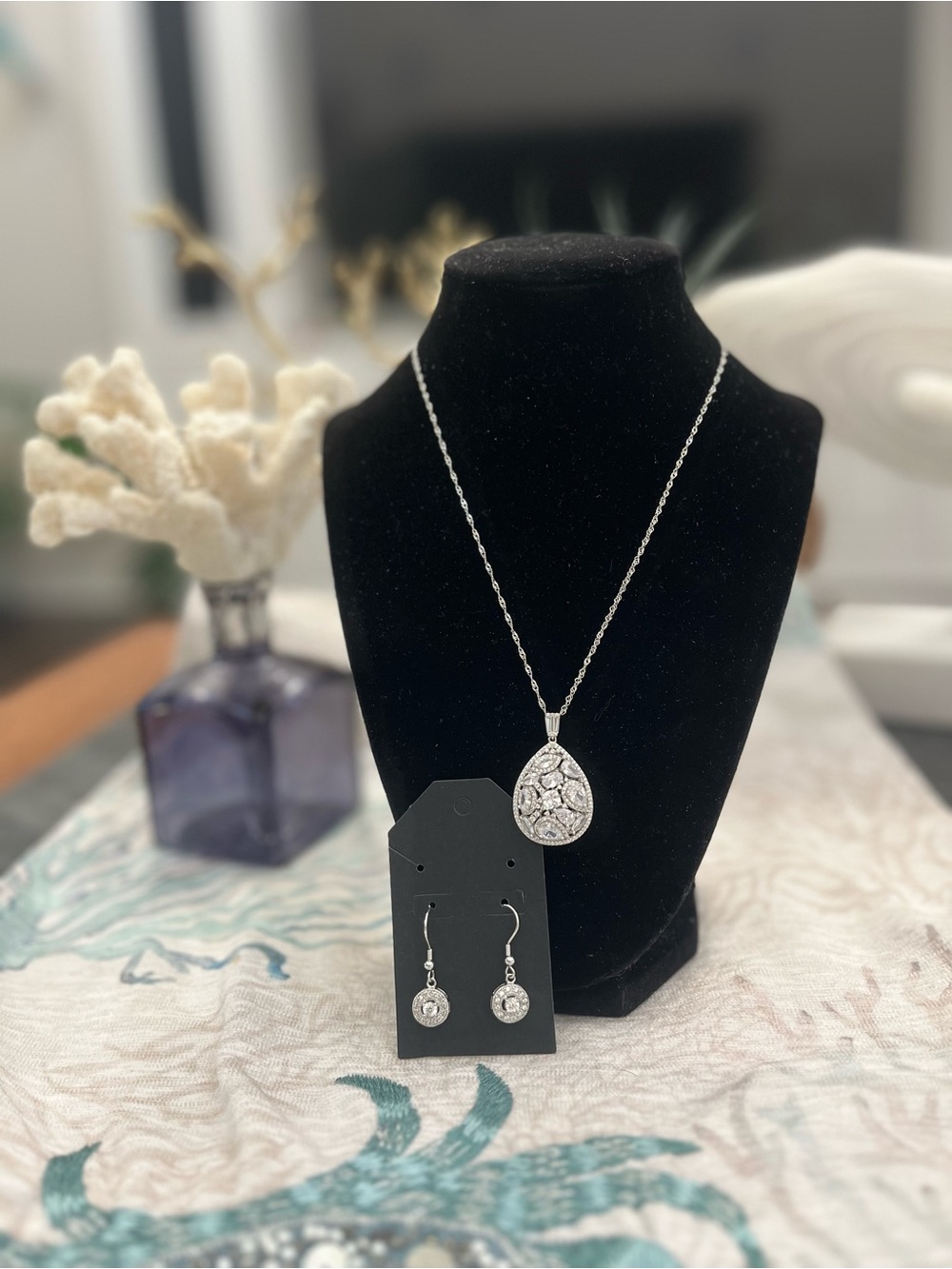 Brand New! Sterling Silver Teardrop Necklace w/ Bonus Earrings